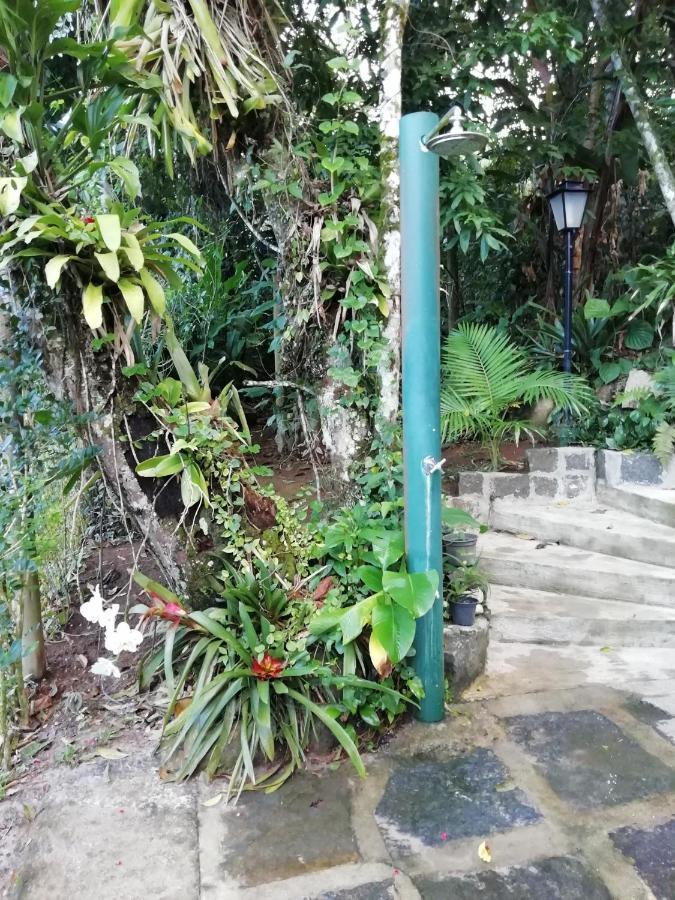 Villa Felix Suites E Chales Ubatuba Buitenkant foto
