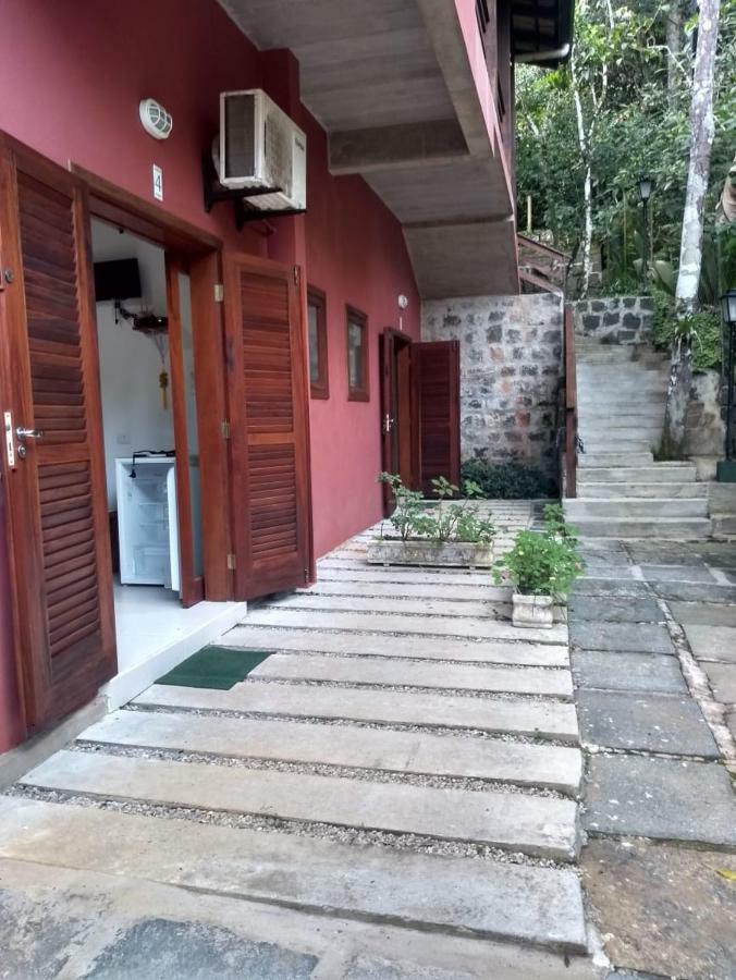 Villa Felix Suites E Chales Ubatuba Buitenkant foto