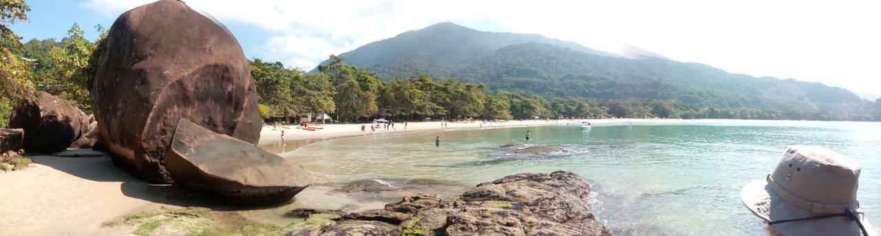 Villa Felix Suites E Chales Ubatuba Buitenkant foto