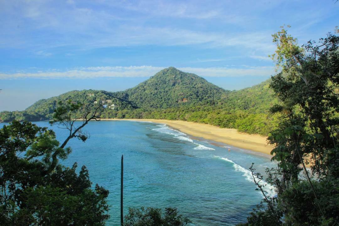 Villa Felix Suites E Chales Ubatuba Buitenkant foto
