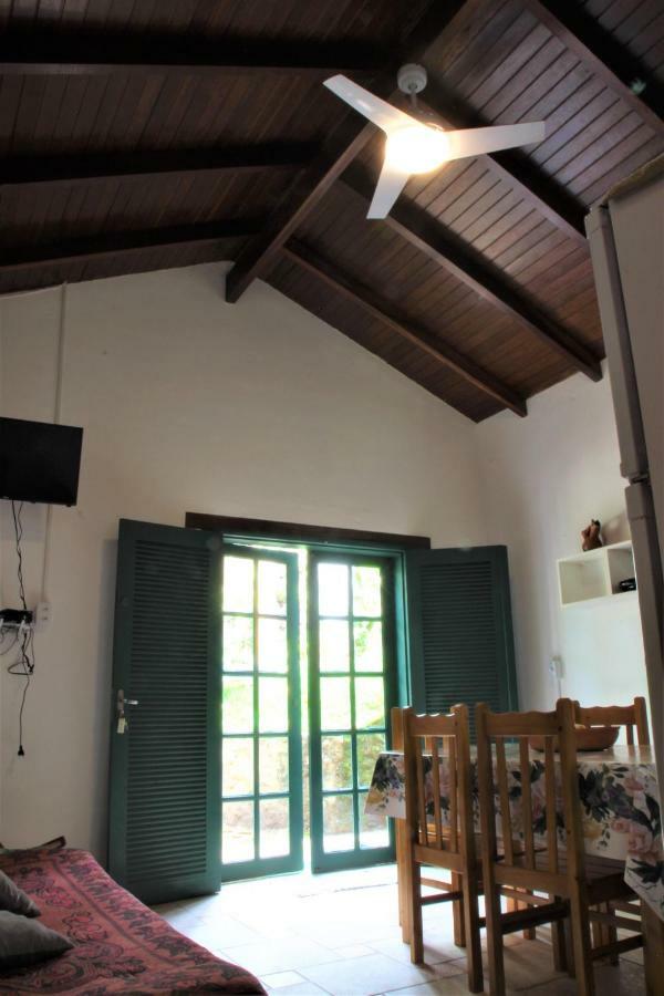 Villa Felix Suites E Chales Ubatuba Buitenkant foto